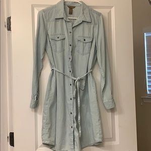 Adorable Blue Jean look-a-like dress!